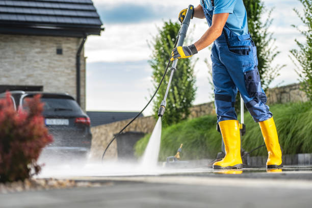 Best Factory Floor Cleaning  in Schleswig, IA